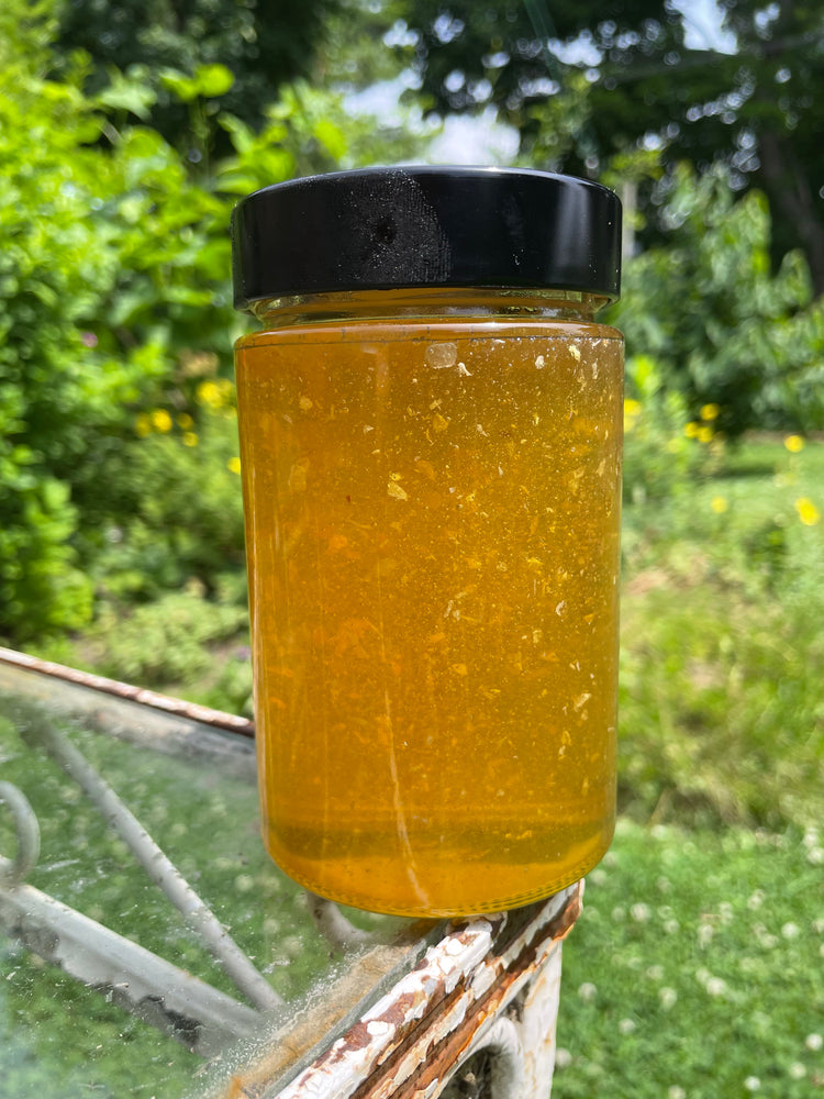 Unfiltered honey